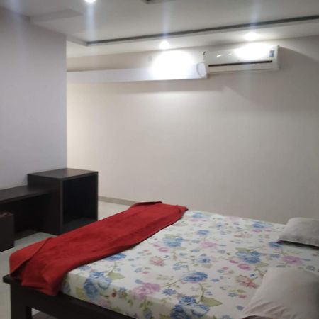 Hotel Indraprasth Balangir Extérieur photo