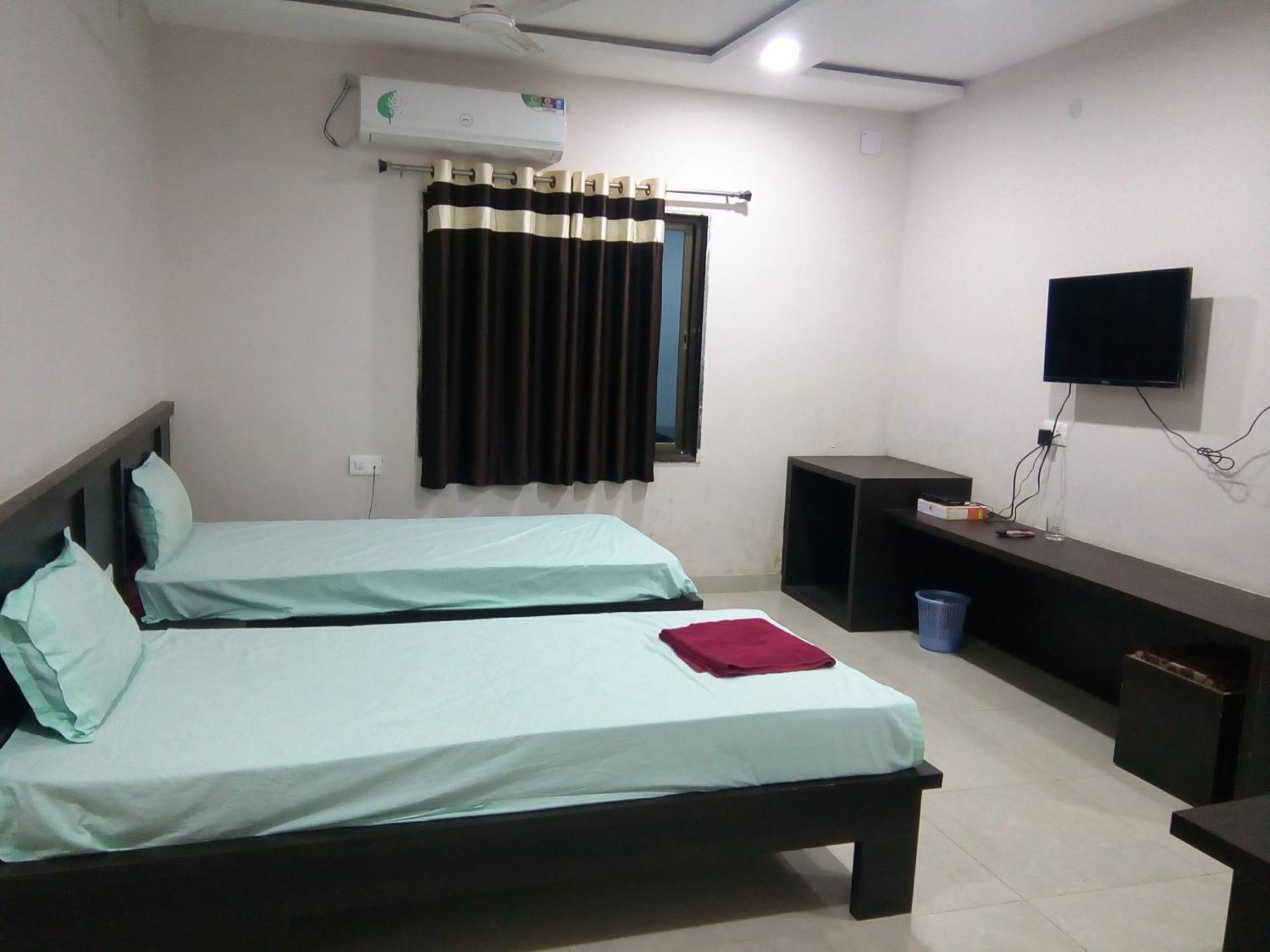 Hotel Indraprasth Balangir Extérieur photo
